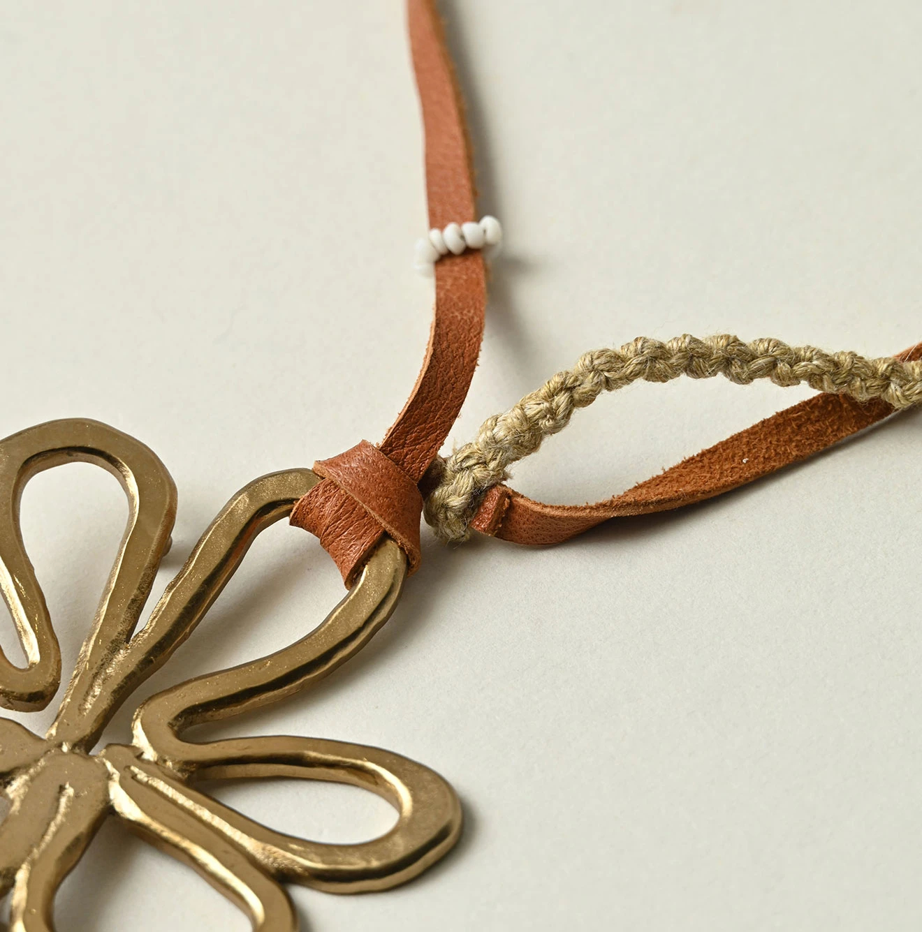 45R(フォーティファイブアール) |フラワーネックレス