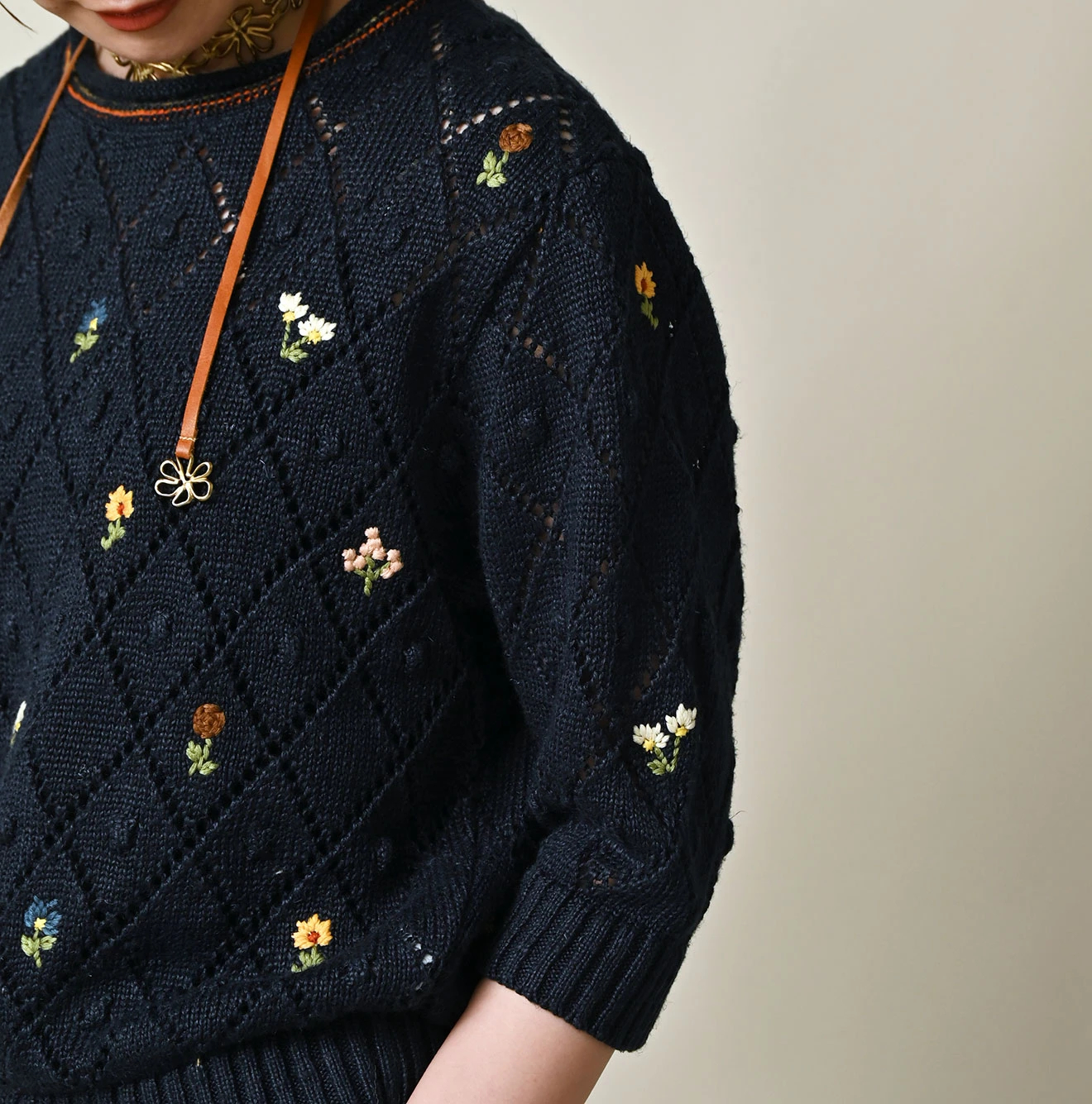 45R(フォーティファイブアール) |リネンヒッピーフラワーのパフセーター