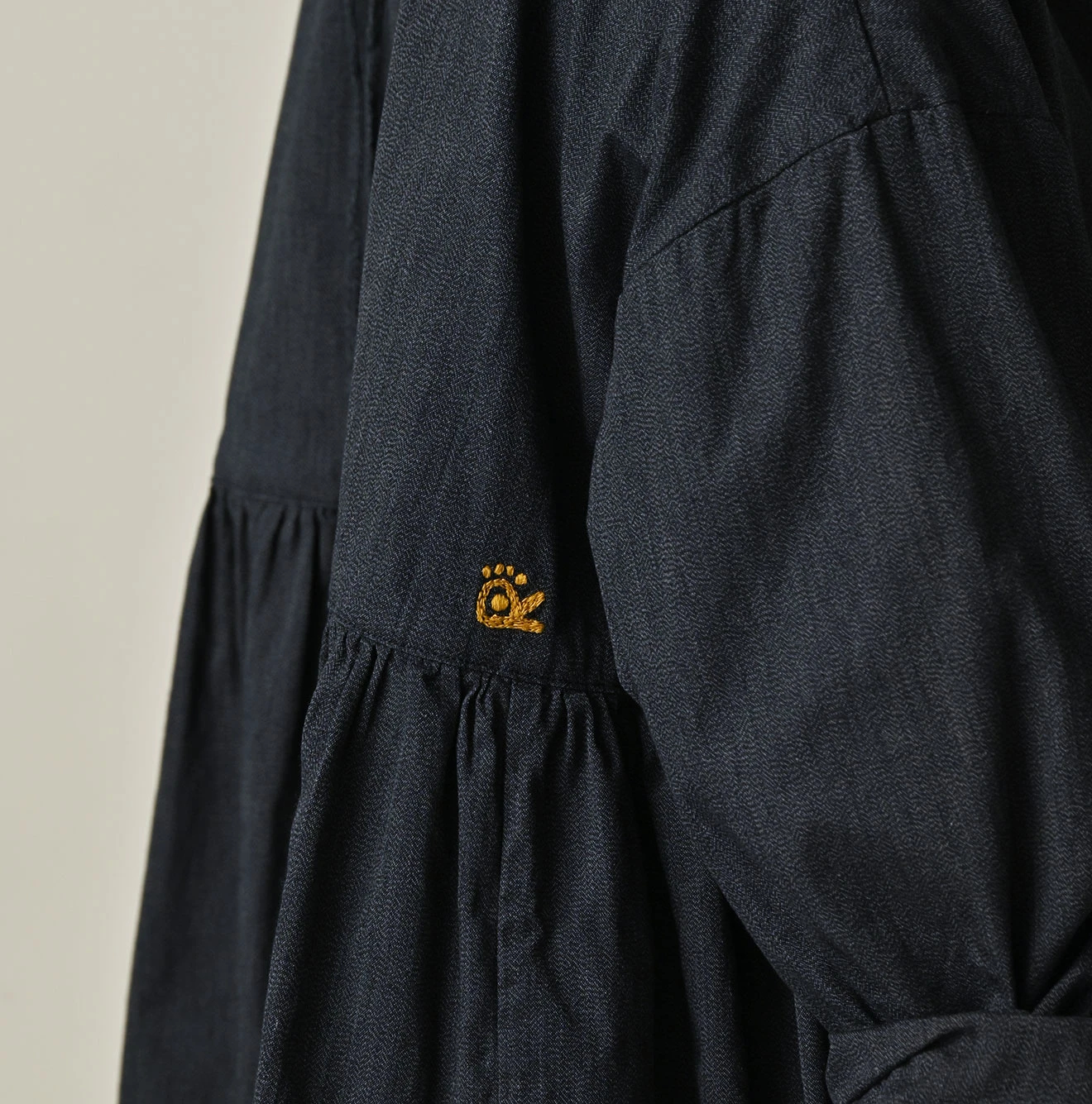 45R(フォーティファイブアール) |ONEONE 宝物のギャザーブラウス（インディゴ）