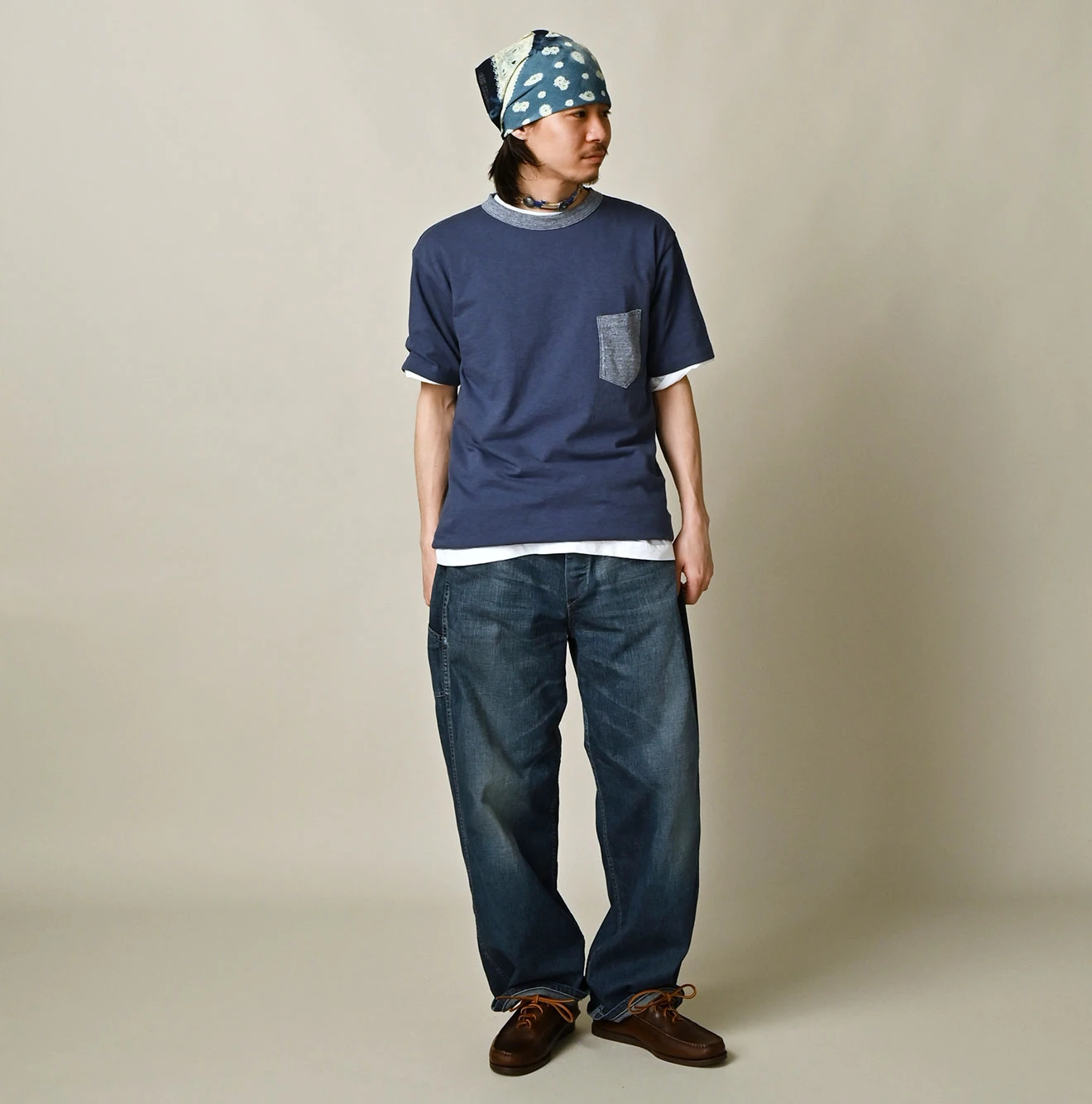 45R(フォーティファイブアール) |クレリックアーチロゴプリントの908Tシャツ