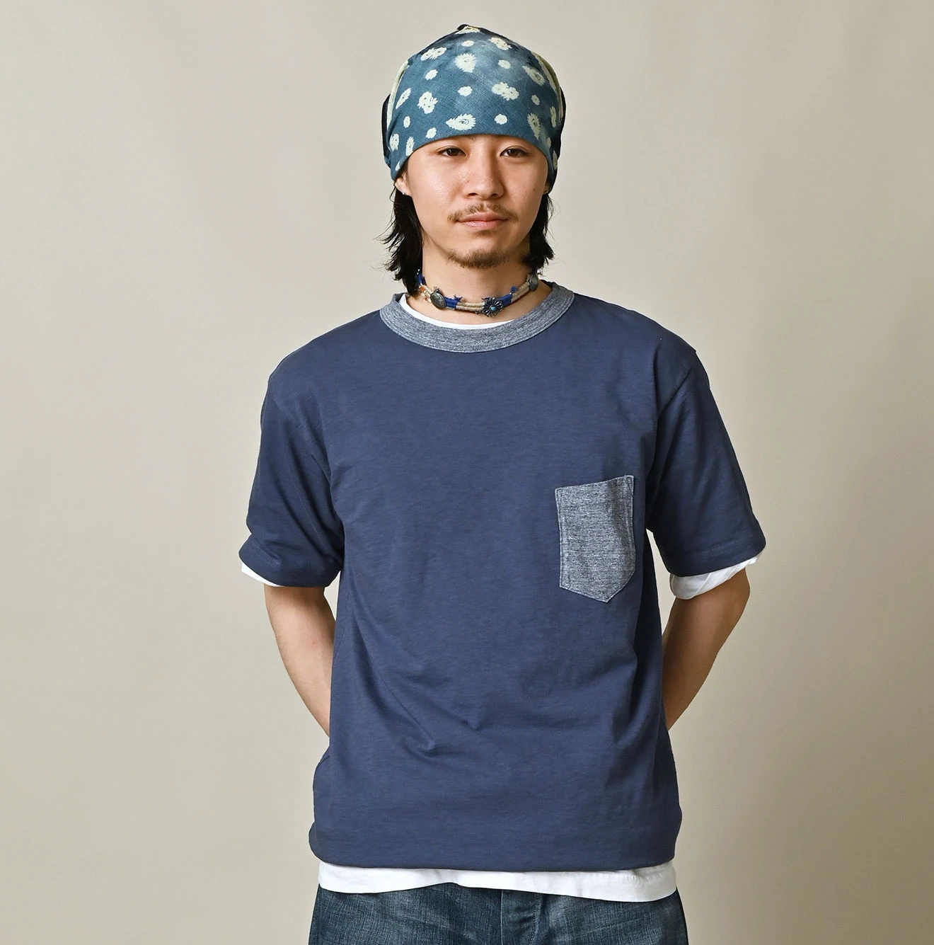 45R(フォーティファイブアール) |クレリックアーチロゴプリントの908Tシャツ