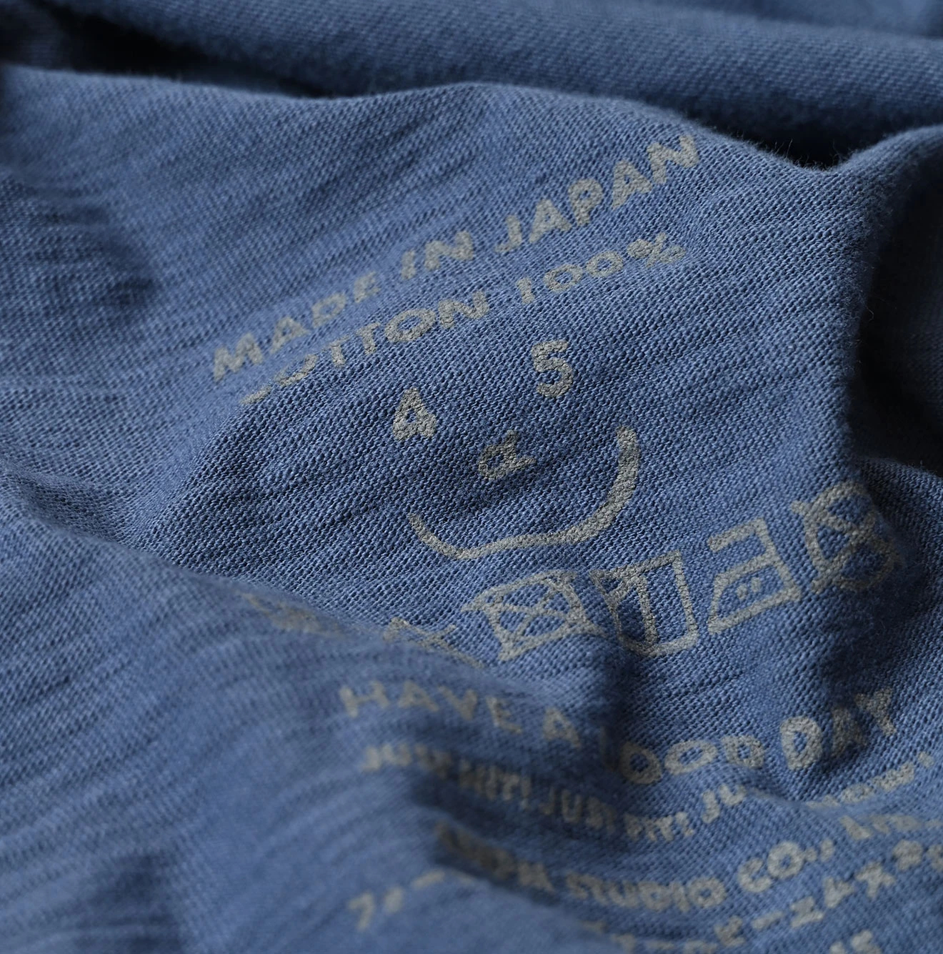 45R(フォーティファイブアール) |クレリックアーチロゴプリントの908Tシャツ