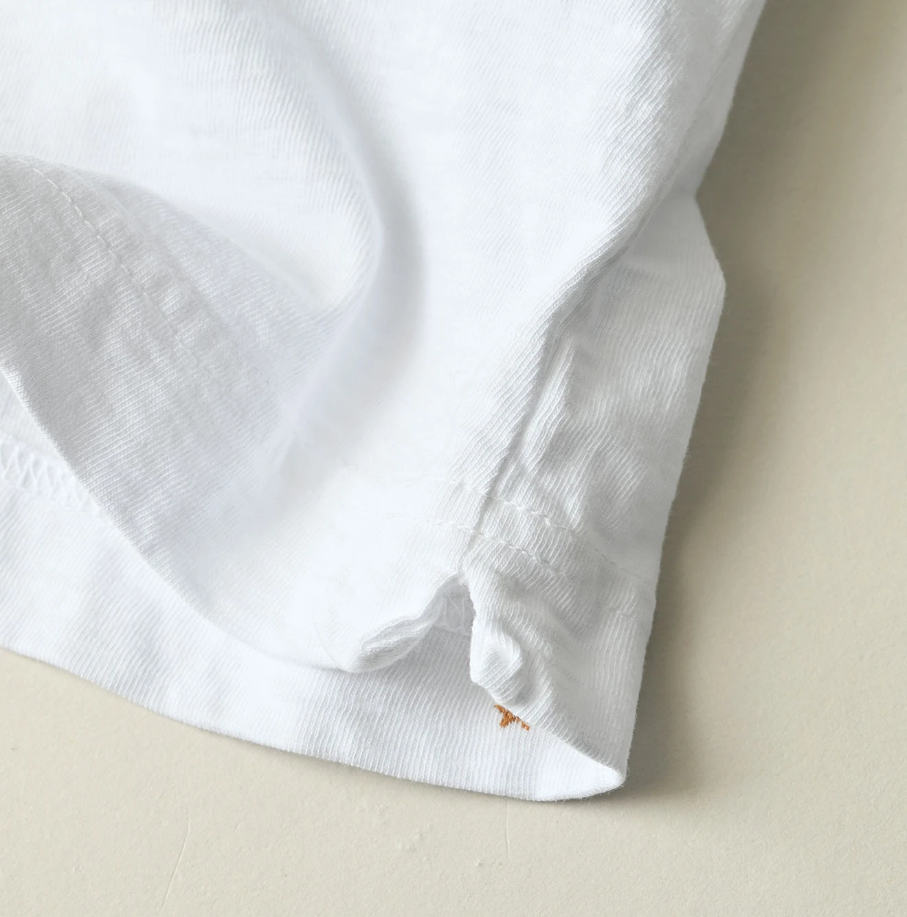 45R(フォーティファイブアール) |ナスッピー刺繍の908Tシャツ