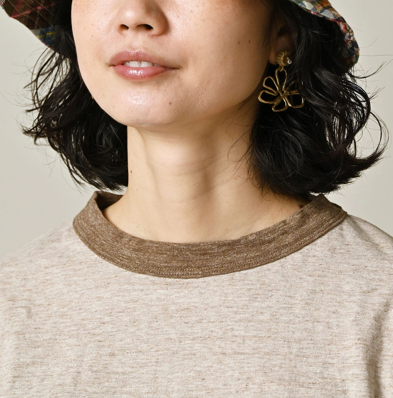 45R(フォーティファイブアール) |クレリックアーチロゴプリントの908Tシャツ（トップ）