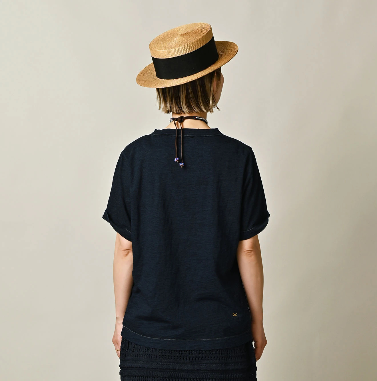 45R（フォーティファイブアール）| ナスッピー刺繍の908Tシャツ