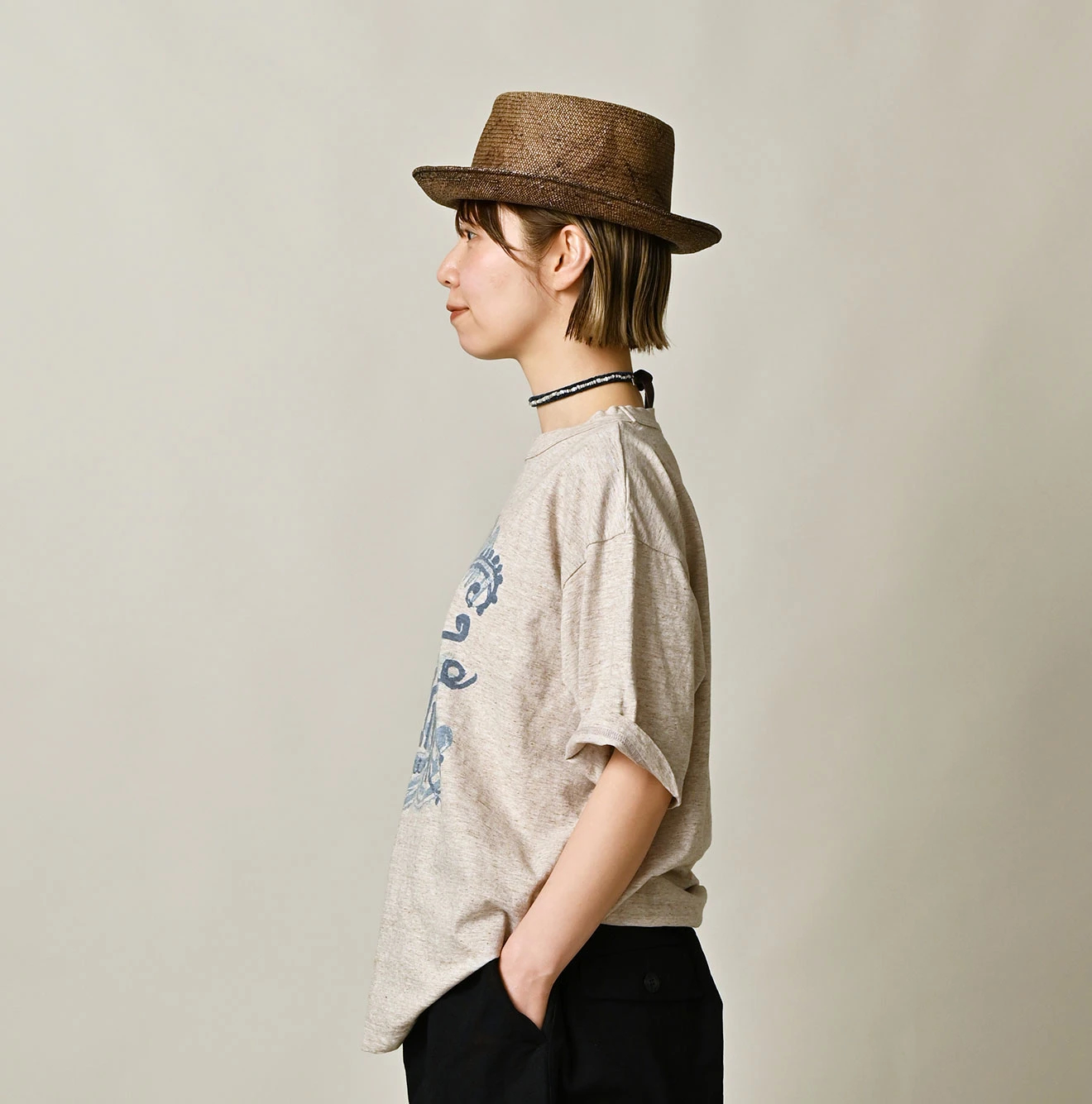 45R(フォーティファイブアール) |ナスッピープリントの908オーシャンTシャツ（トップ）