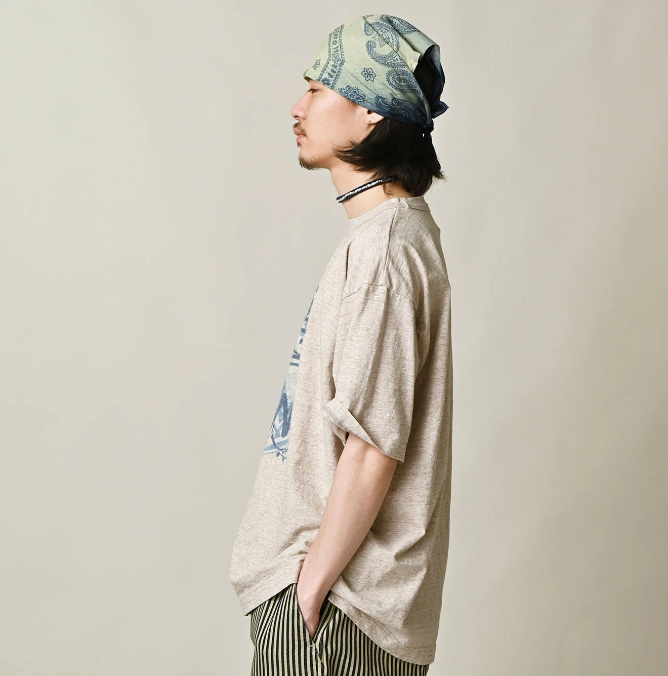 45R(フォーティファイブアール) |ナスッピープリントの908オーシャンTシャツ（トップ）