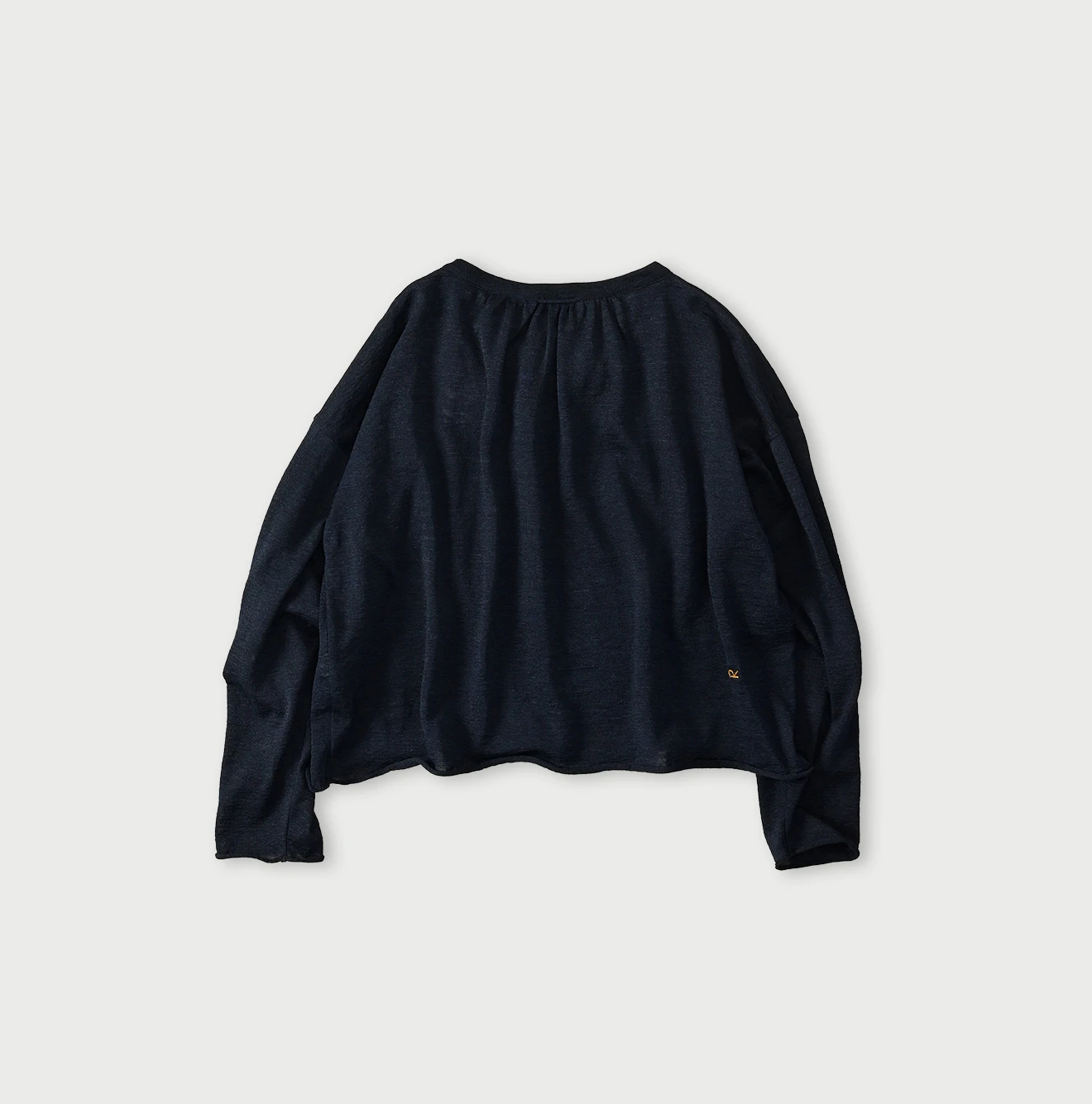 45R(フォーティファイブアール) |ギマのギャザーブラウス（インディゴ）