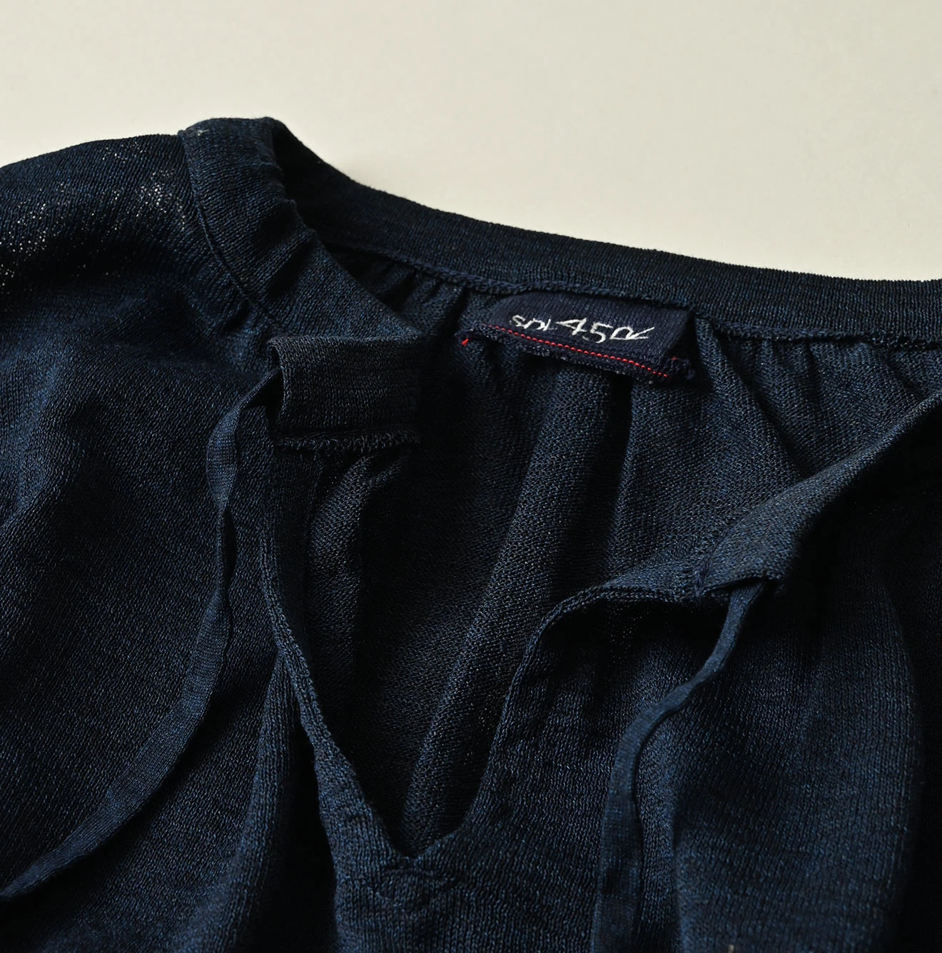 45R(フォーティファイブアール) |ギマのギャザーブラウス（インディゴ）