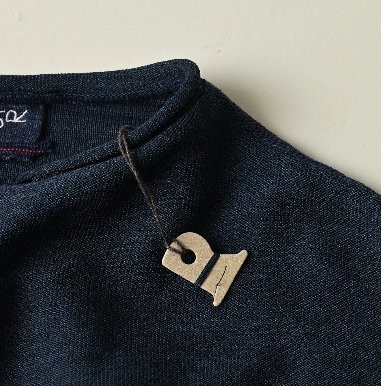 45R(フォーティファイブアール) |カチカチギマの908馬セーター（インディゴ）