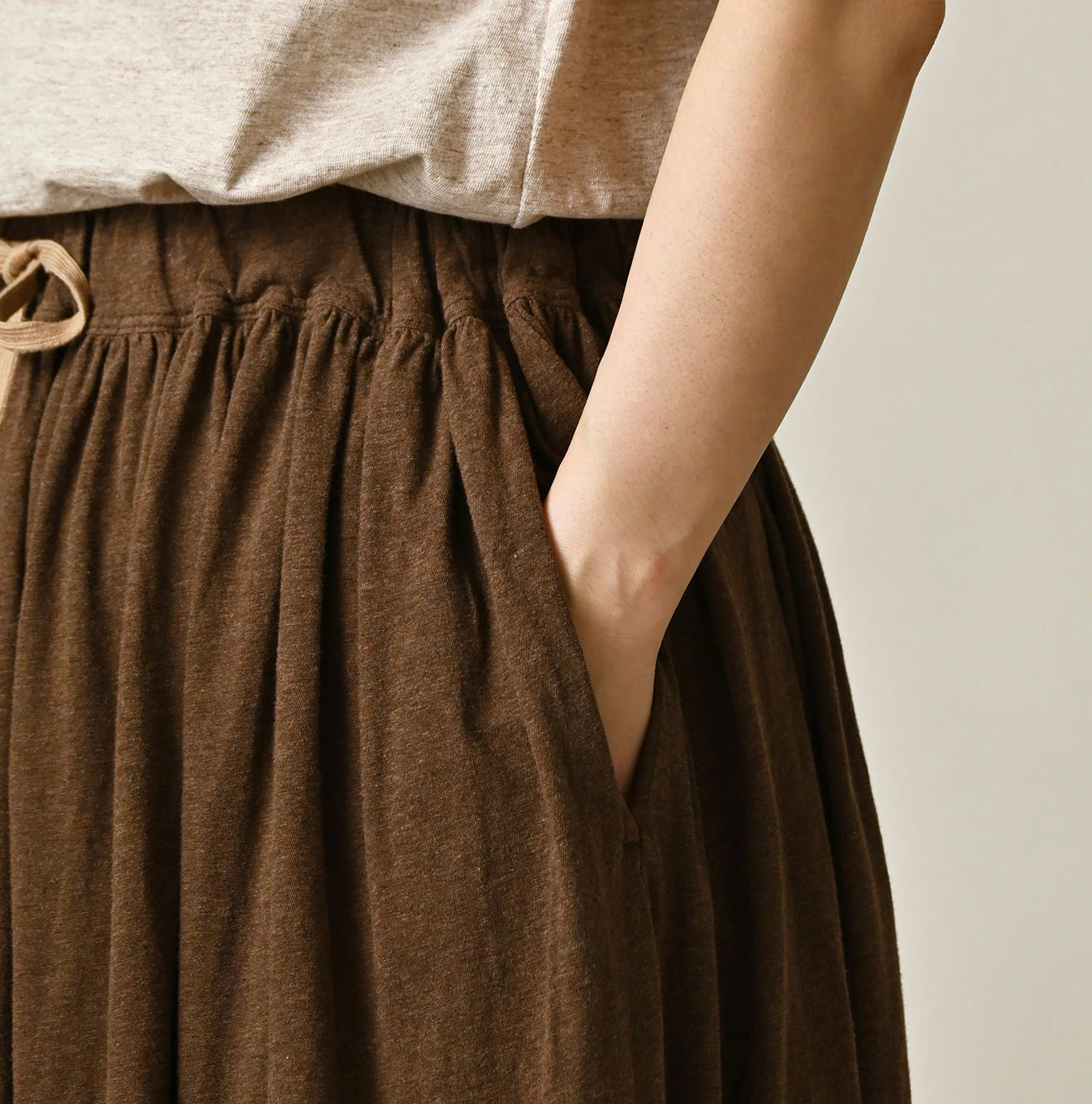 45R(フォーティファイブアール) |ONEONE 宝物のギャザースカート（トップ）