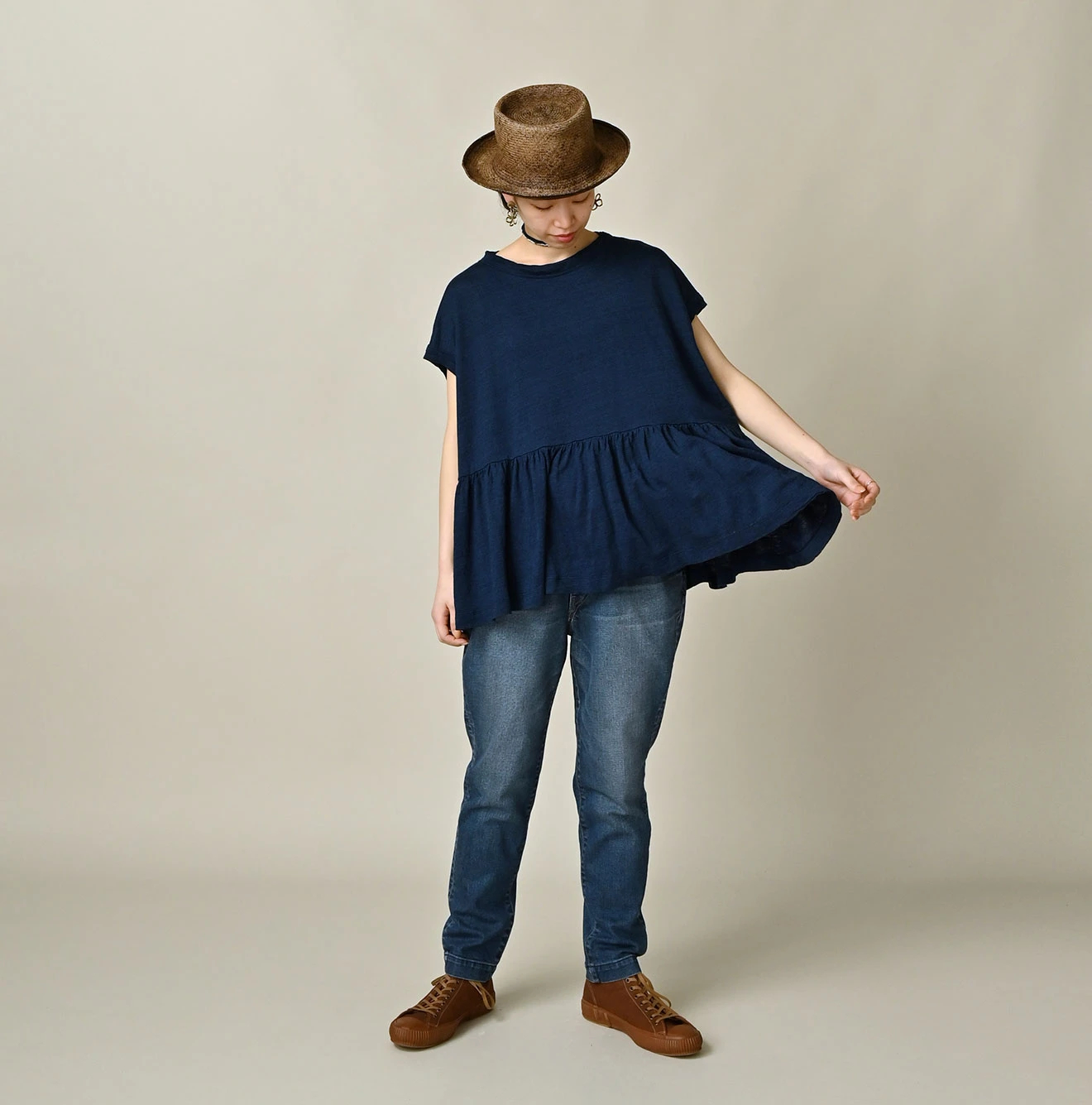 45R(フォーティファイブアール) |ONEONE 宝物のリネン天竺ギャザーMキャミ（インディゴ）