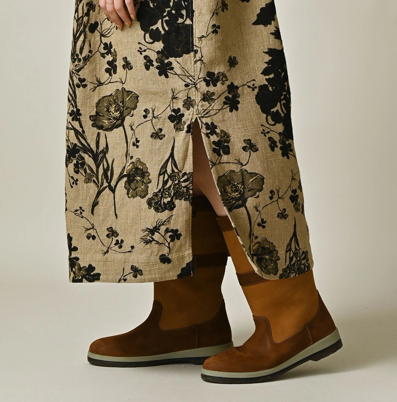 45R(フォーティファイブアール) |ギマゴザダックリンネルプリントのタックタックドレス