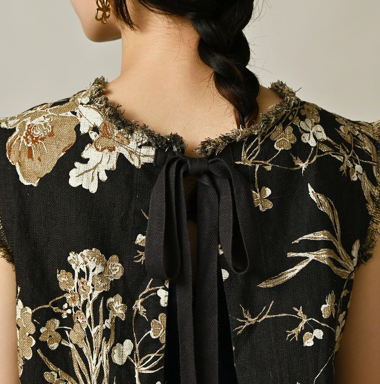 45R(フォーティファイブアール) |ギマゴザダックリンネルプリントのノースリーブトップ