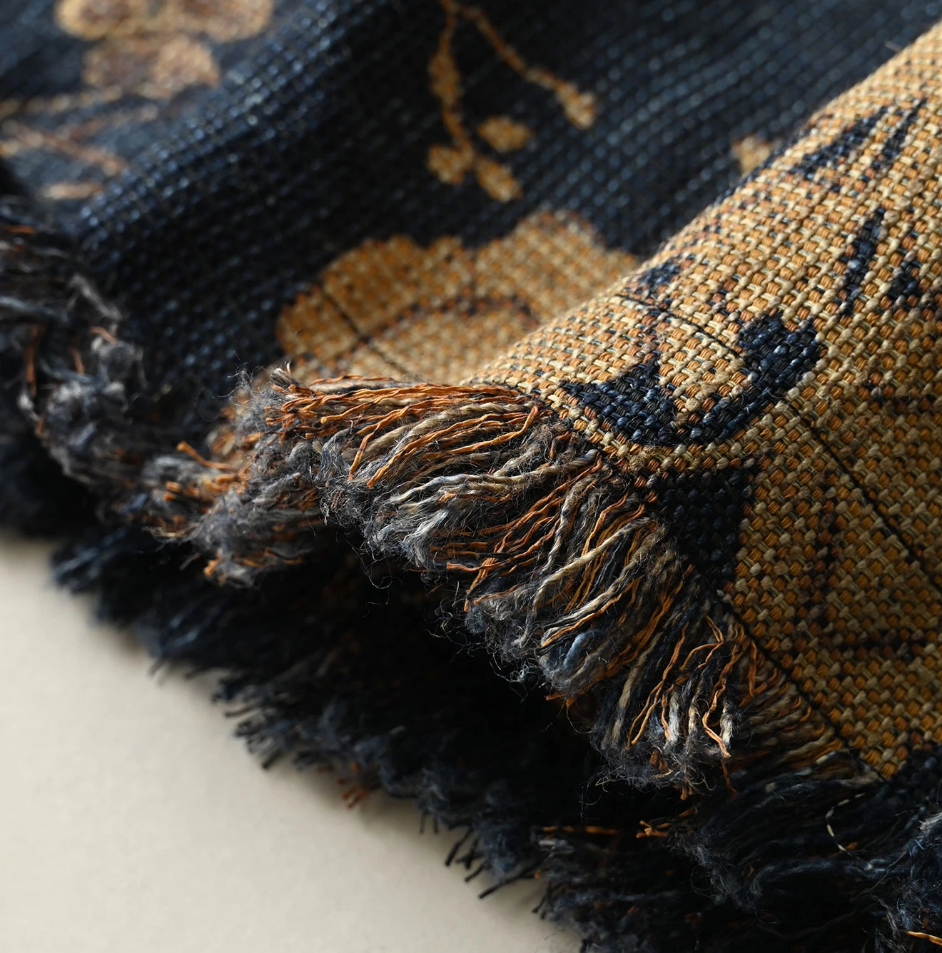 45R(フォーティファイブアール) |ギマゴザダックリンネルプリントのイージーエプロンスカート（インディゴ）