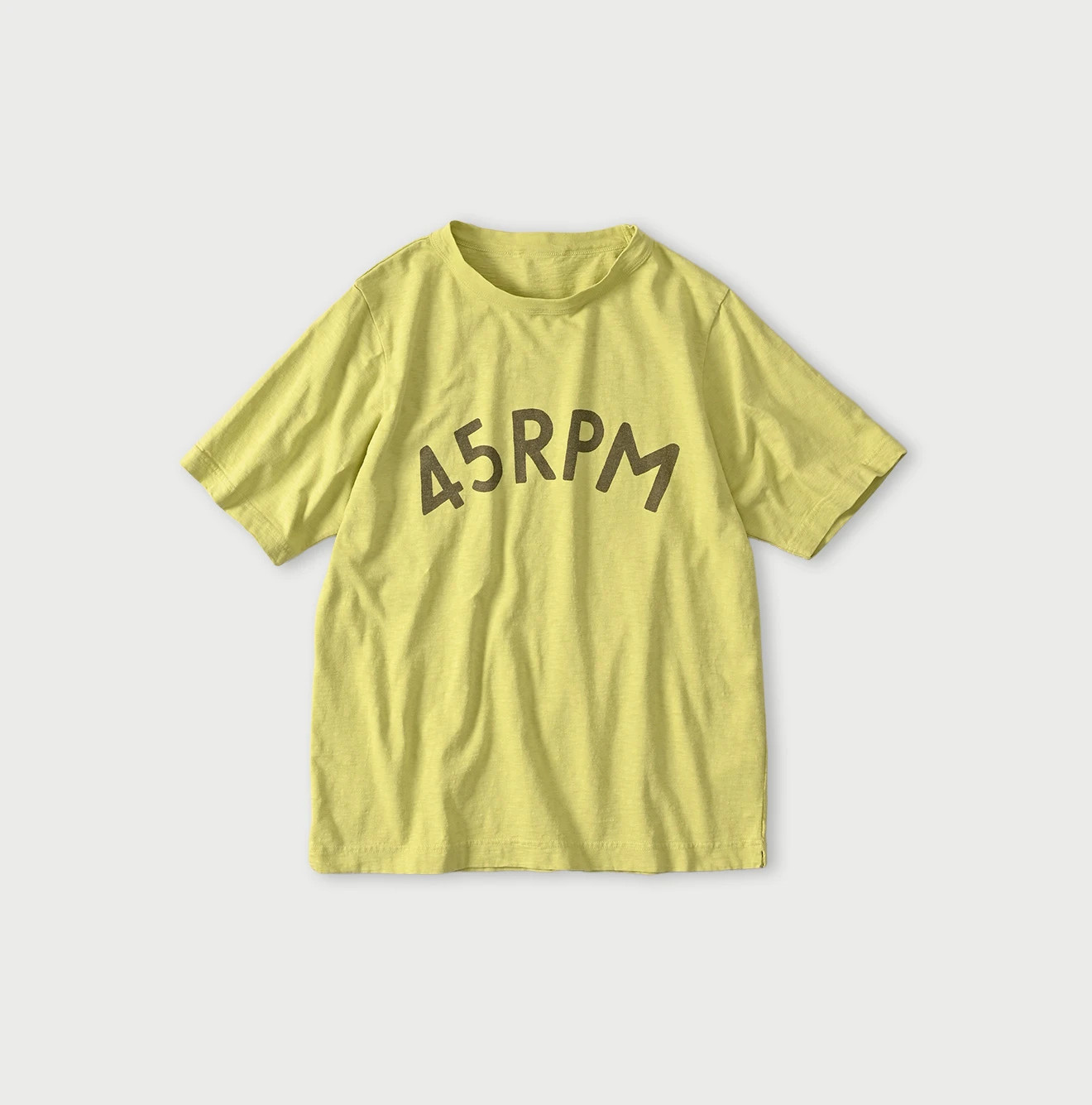 45R(フォーティファイブアール) |ビッグロゴプリントの908Tシャツ