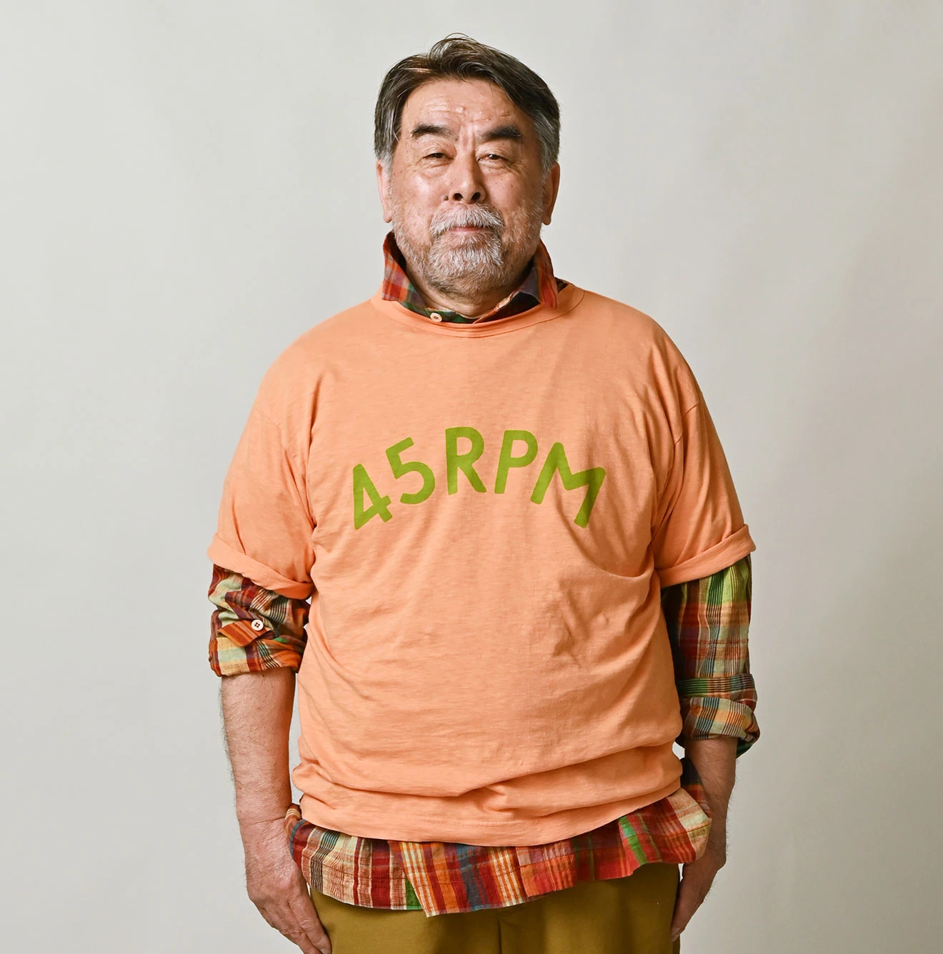 45R(フォーティファイブアール) |ビッグロゴプリントの908Tシャツ