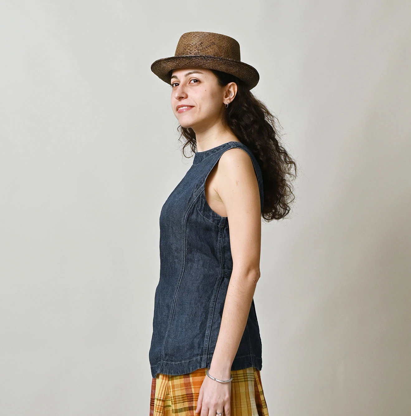 45R(フォーティファイブアール) |リネンデニムのオープンノースリーブ（重）