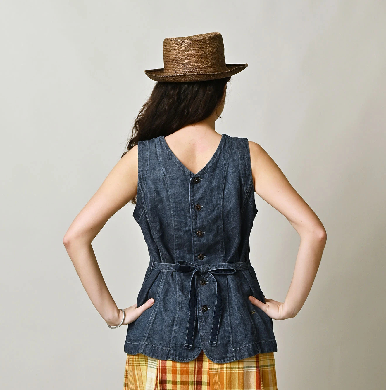 45R(フォーティファイブアール) |リネンデニムのオープンノースリーブ（重）