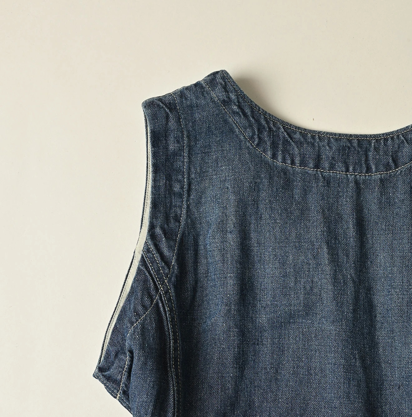 45R(フォーティファイブアール) |リネンデニムのオープンノースリーブ（重）