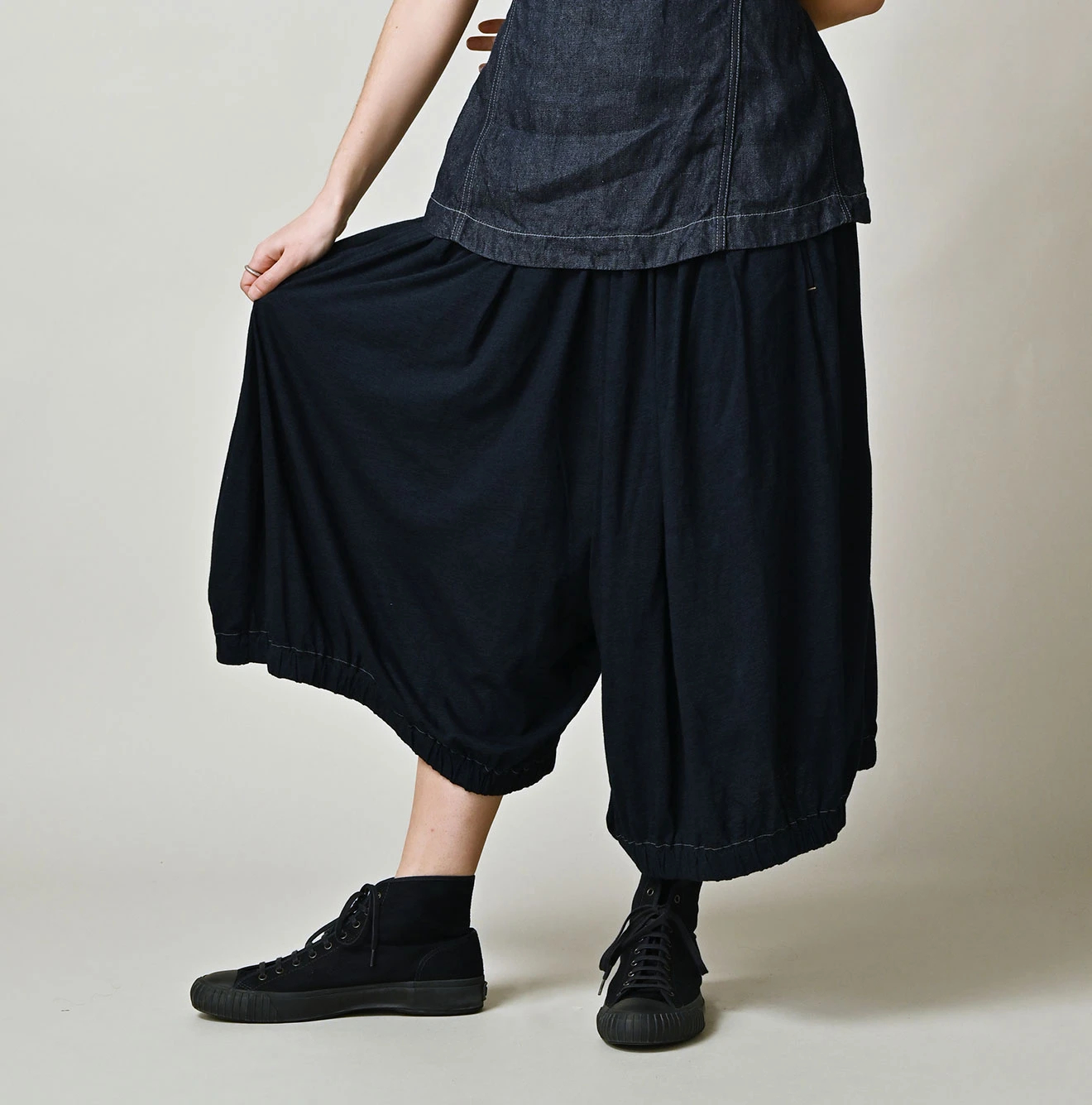 45R(フォーティファイブアール) |ガーゼ天竺のブルマパンツ（インディゴ）
