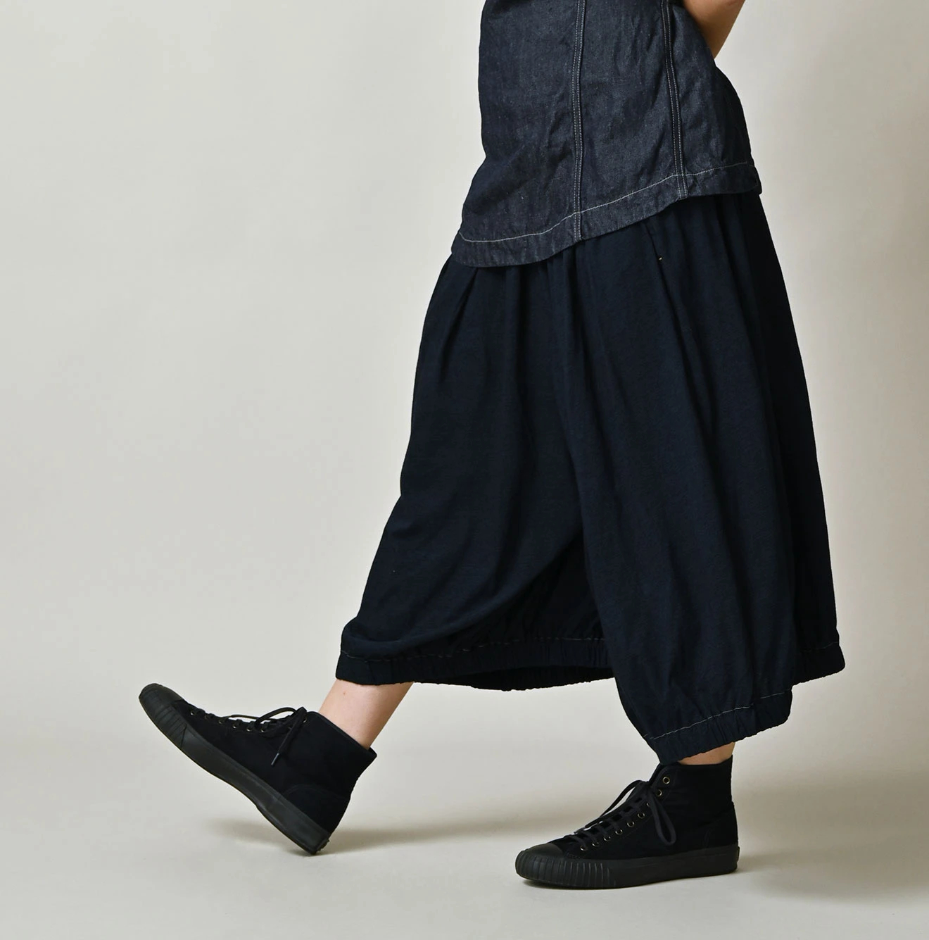 45R(フォーティファイブアール) |ガーゼ天竺のブルマパンツ（インディゴ）