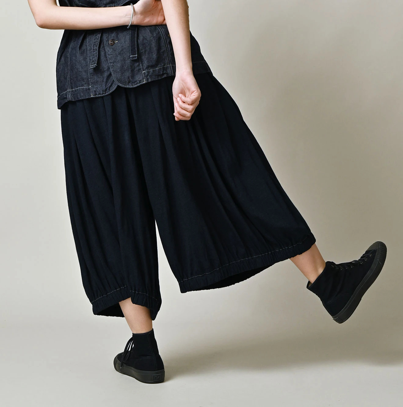 45R(フォーティファイブアール) |ガーゼ天竺のブルマパンツ（インディゴ）