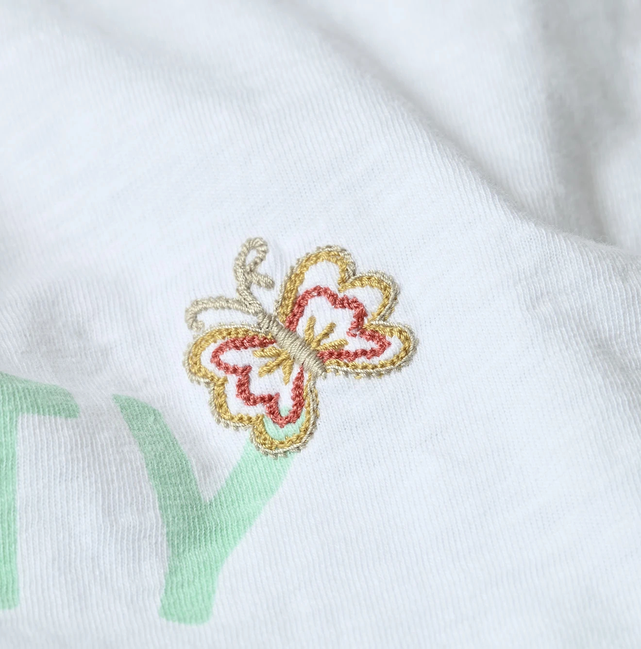 45R(フォーティファイブアール) |アゲハ刺繍ロゴプリントの908Tシャツ