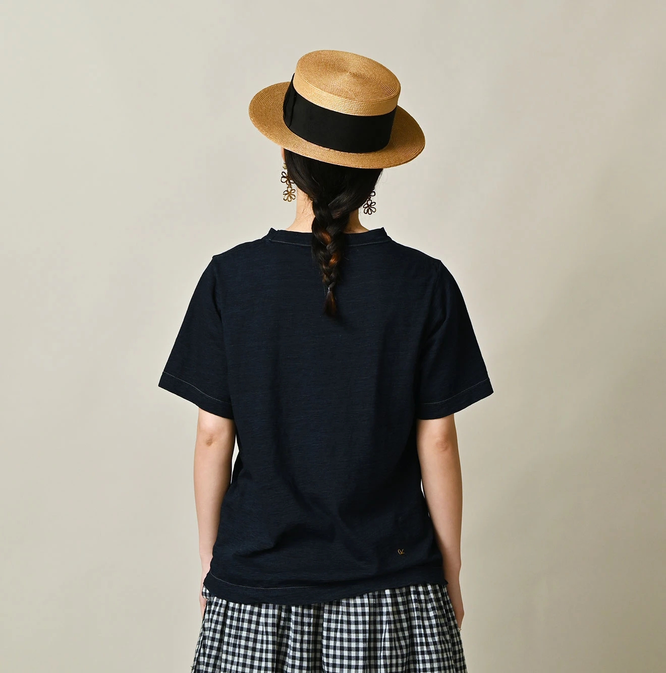 45R(フォーティファイブアール) |アゲハ刺繍ロゴプリントの908Tシャツ（インディゴ）