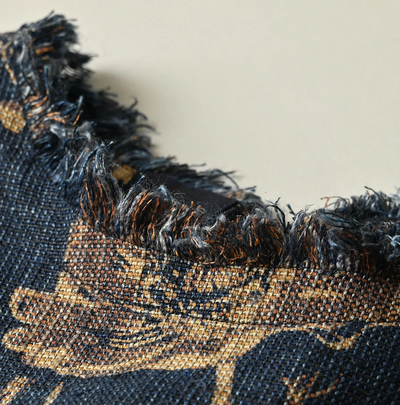 45R(フォーティファイブアール) |ギマゴザダックリンネルプリントのノースリーブトップ（インディゴ）