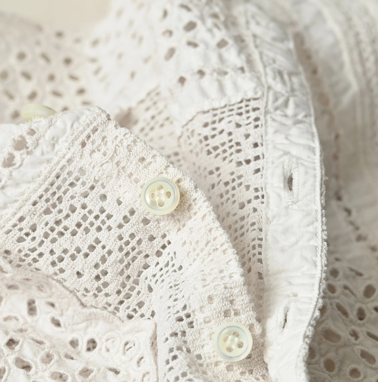 45R(フォーティファイブアール) |バチストカットワークのノースリーブトップ