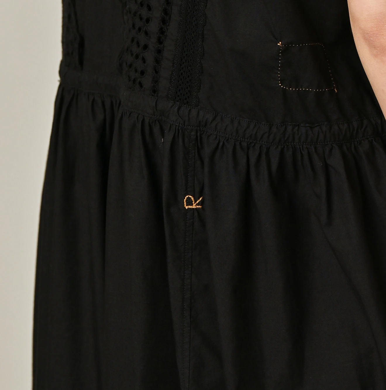 45R(フォーティファイブアール) |バチストカットワークのドレス