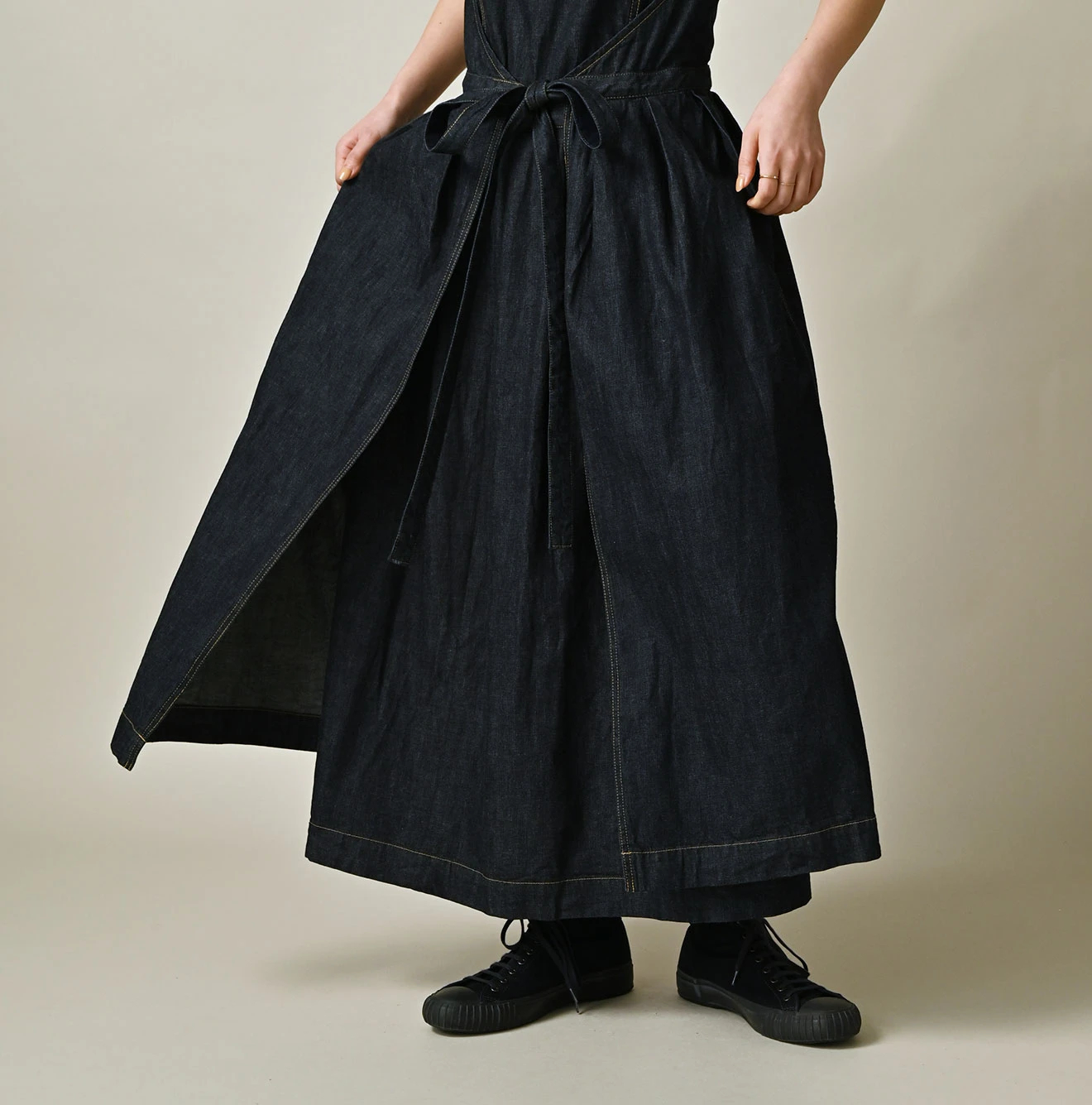 45R(フォーティファイブアール) |麦比古デニムのラップドレス（濃）