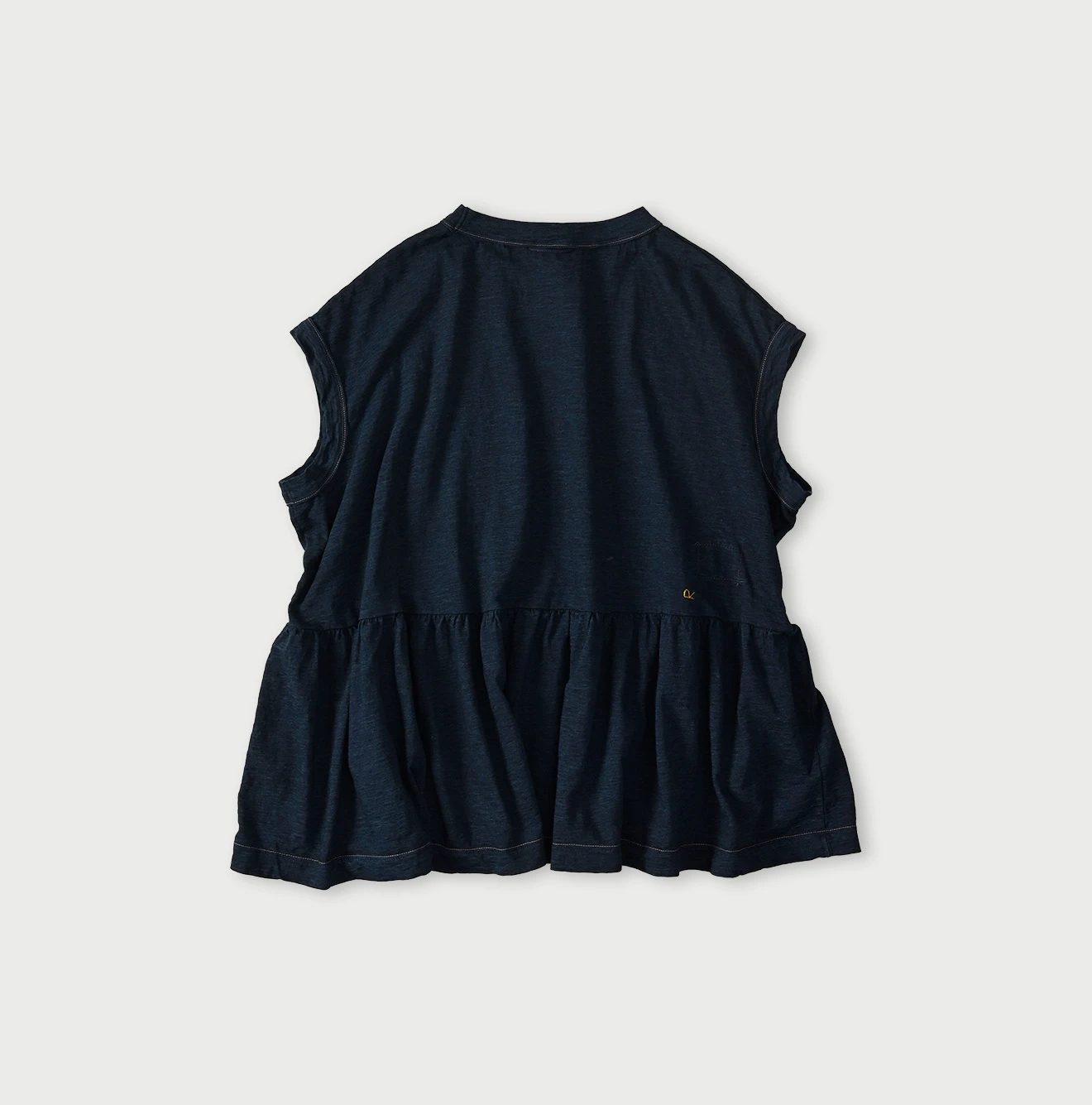 45R(フォーティファイブアール) |ピッコロゴプリントのギャザーMキャミ（インディゴ）