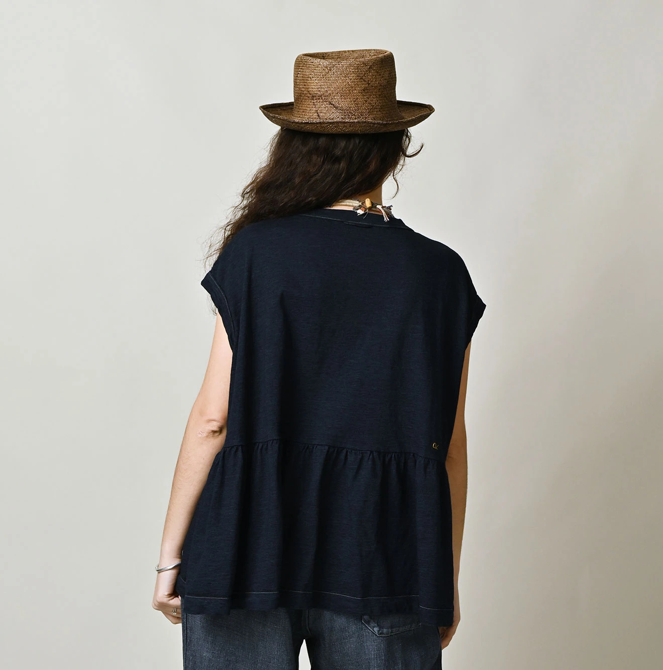 45R(フォーティファイブアール) |ピッコロゴプリントのギャザーMキャミ（インディゴ）