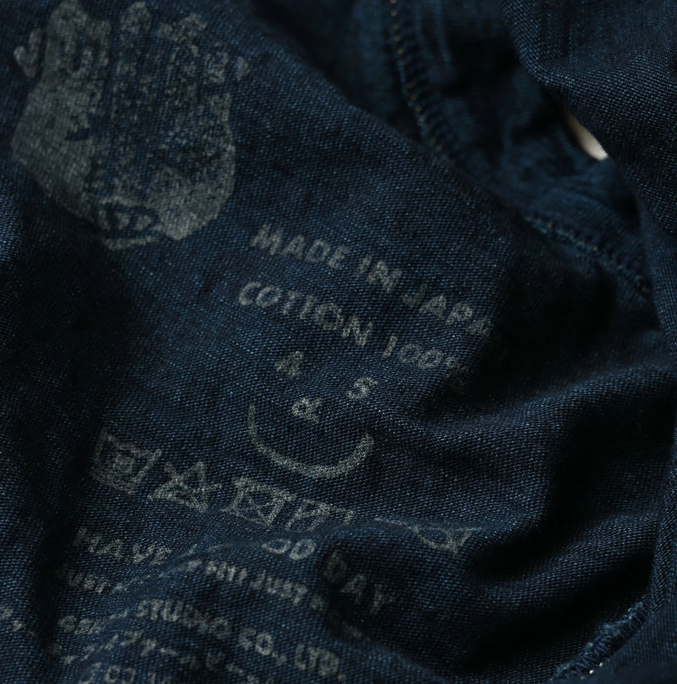 45R(フォーティファイブアール) |ピッコロゴプリントのギャザーMキャミ（インディゴ）