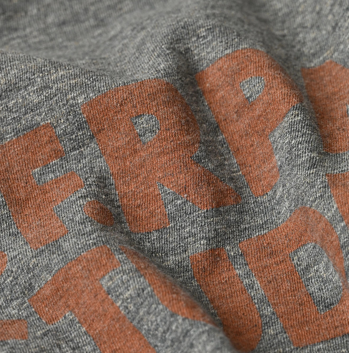 45R(フォーティファイブアール) |ボールドロゴプリントの908オーシャンTシャツ（トップ）