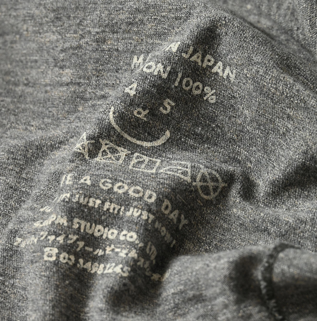 45R(フォーティファイブアール) |ビッグロゴプリントの908Tシャツ（トップ）