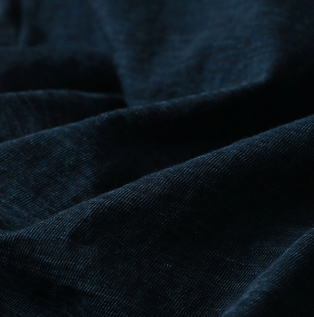 45R(フォーティファイブアール) |ビッグロゴプリントの908Tシャツ（インディゴ）