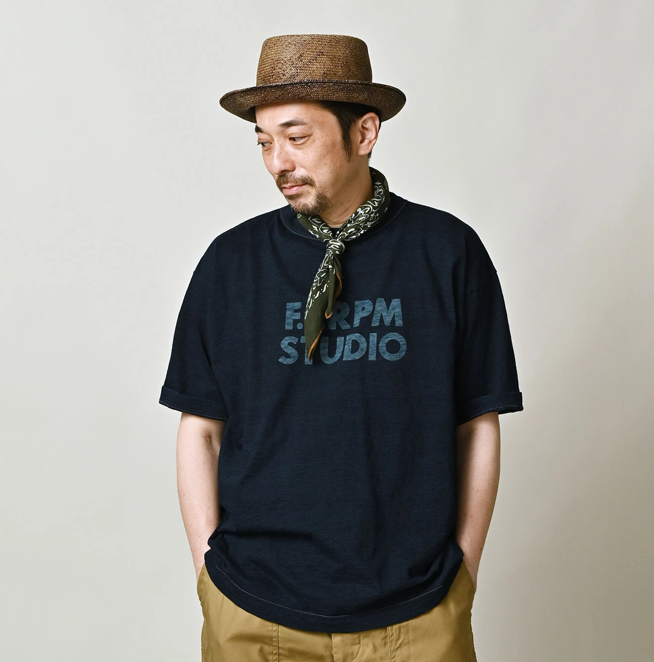 45R(フォーティファイブアール) |ボールドロゴプリントの908オーシャンTシャツ（インディゴ）