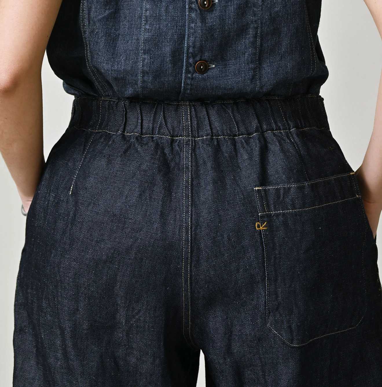 45R(フォーティファイブアール) |リネンデニムのイージーワークパンツ（濃）