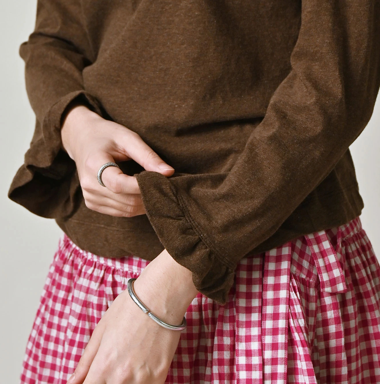 45R(フォーティファイブアール) |ガーゼ天竺のフリルヘンリー