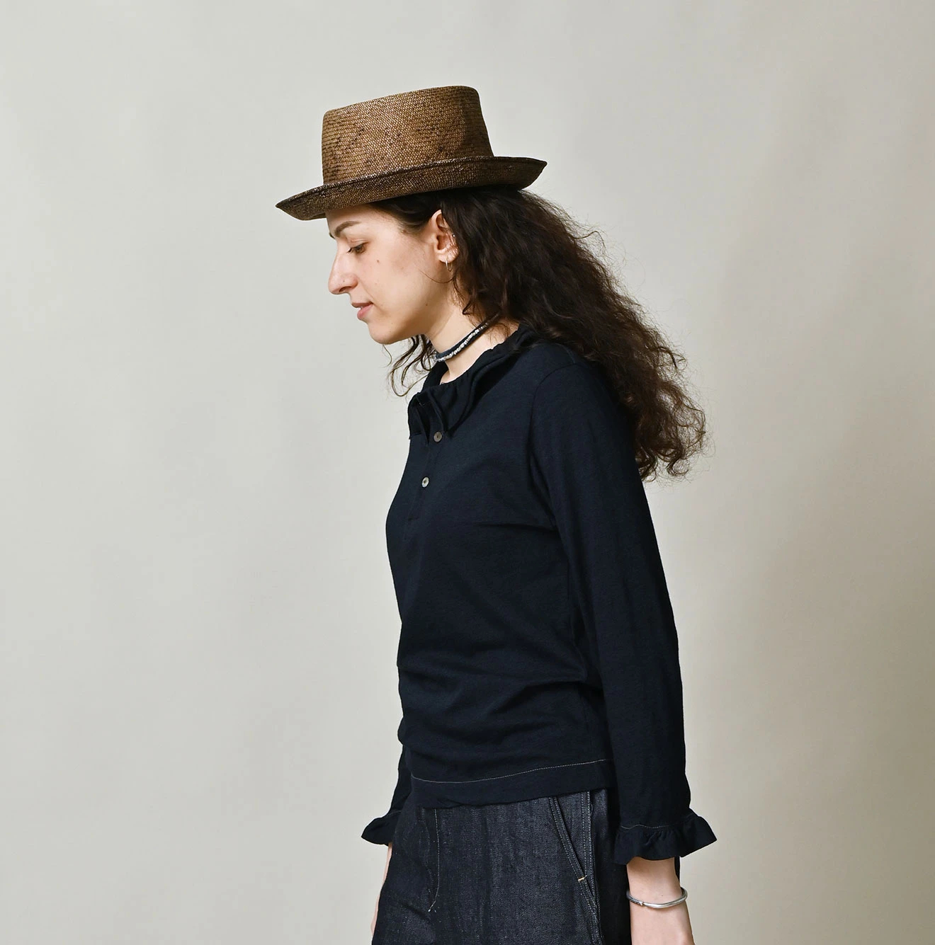 45R(フォーティファイブアール) |ガーゼ天竺のフリルヘンリー（インディゴ）