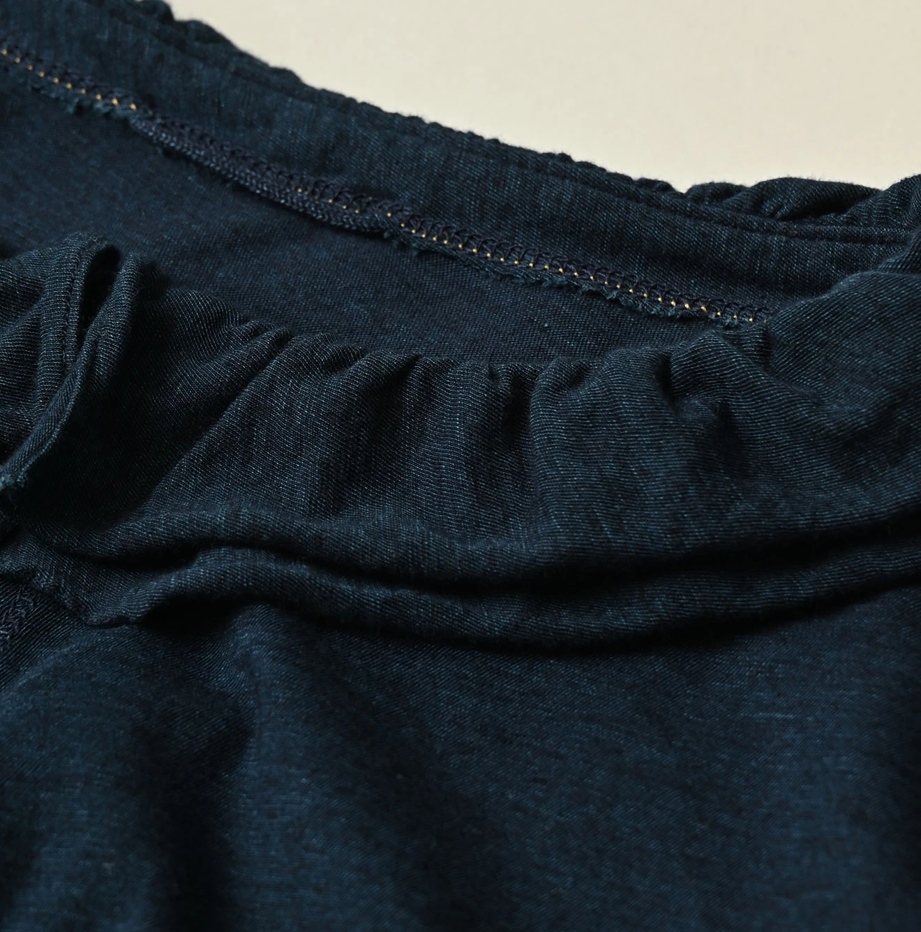 45R(フォーティファイブアール) |ガーゼ天竺のフリルヘンリー（インディゴ）