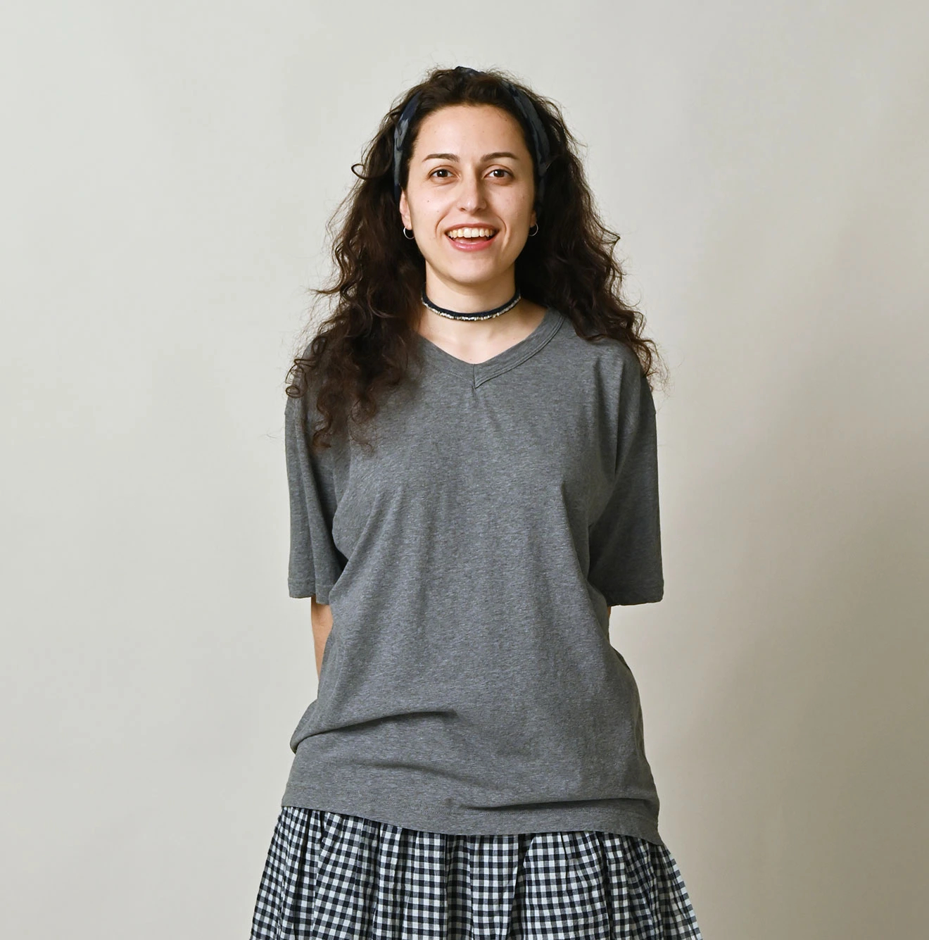 45R(フォーティファイブアール) |ガーゼ天竺の908浅VネックTシャツ