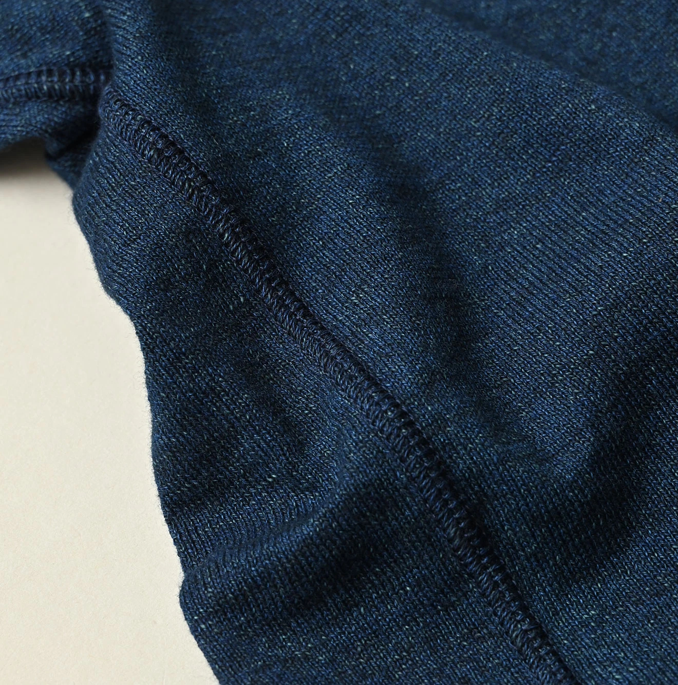 45R(フォーティファイブアール) |ポコッピージャカードの908Ｔシャツ（インディゴ）