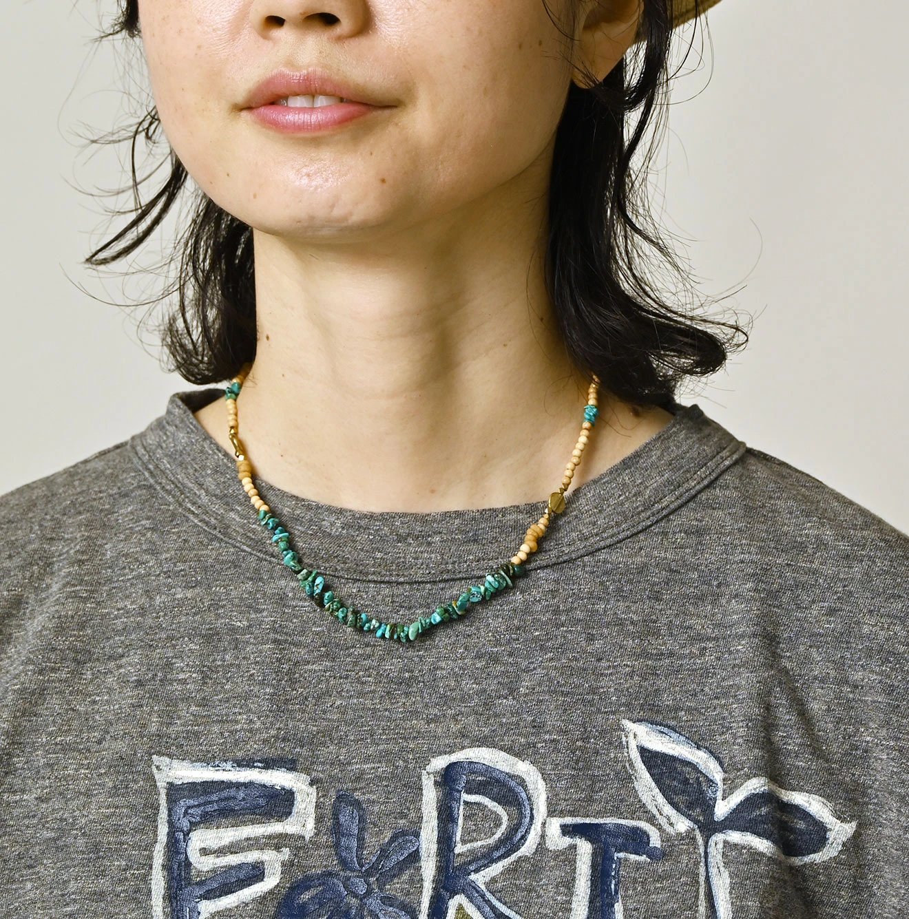 45R(フォーティファイブアール) |天竺ヒッピーフラワーロゴプリントの908オーシャンTシャツ（トップ）