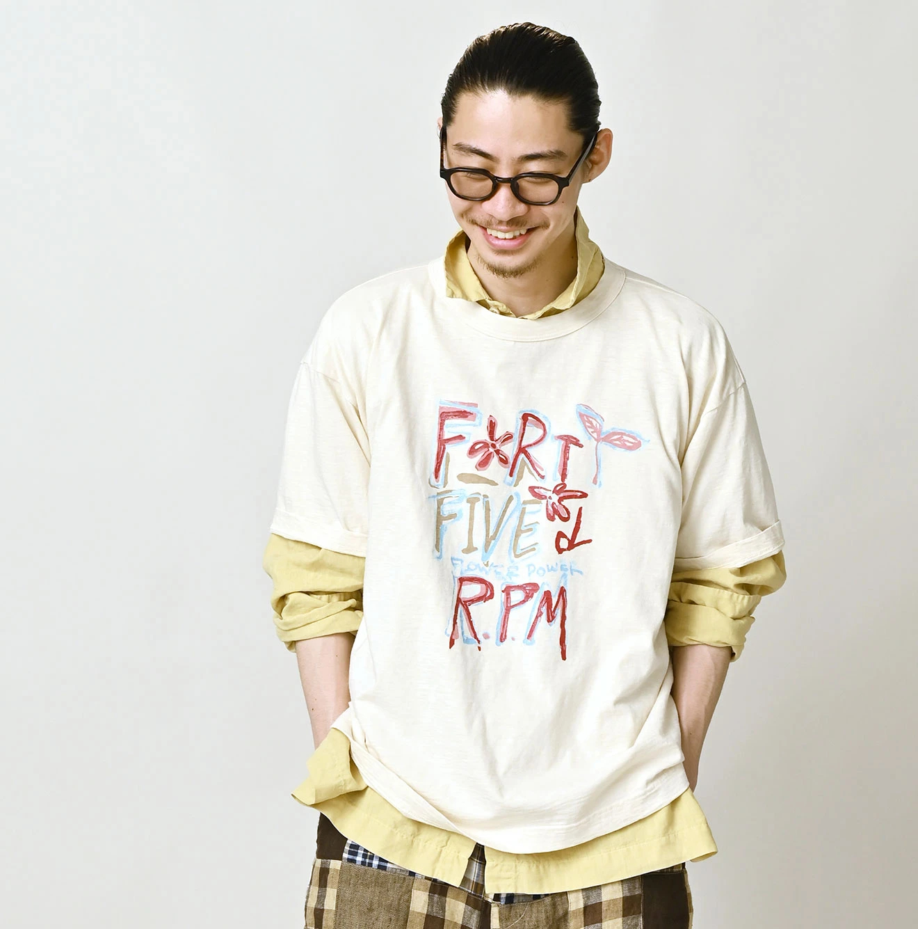 45R(フォーティファイブアール) |天竺ヒッピーフラワーロゴプリントの908オーシャンTシャツ