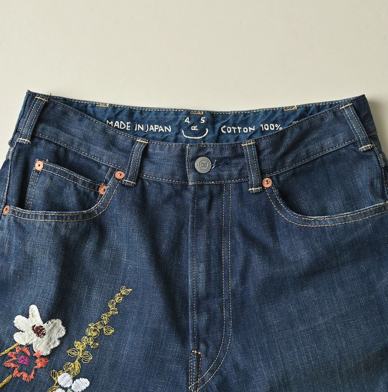 45R(フォーティファイブアール) |藍デニムのシャルロット5 遖加工（アネモネ刺繍）