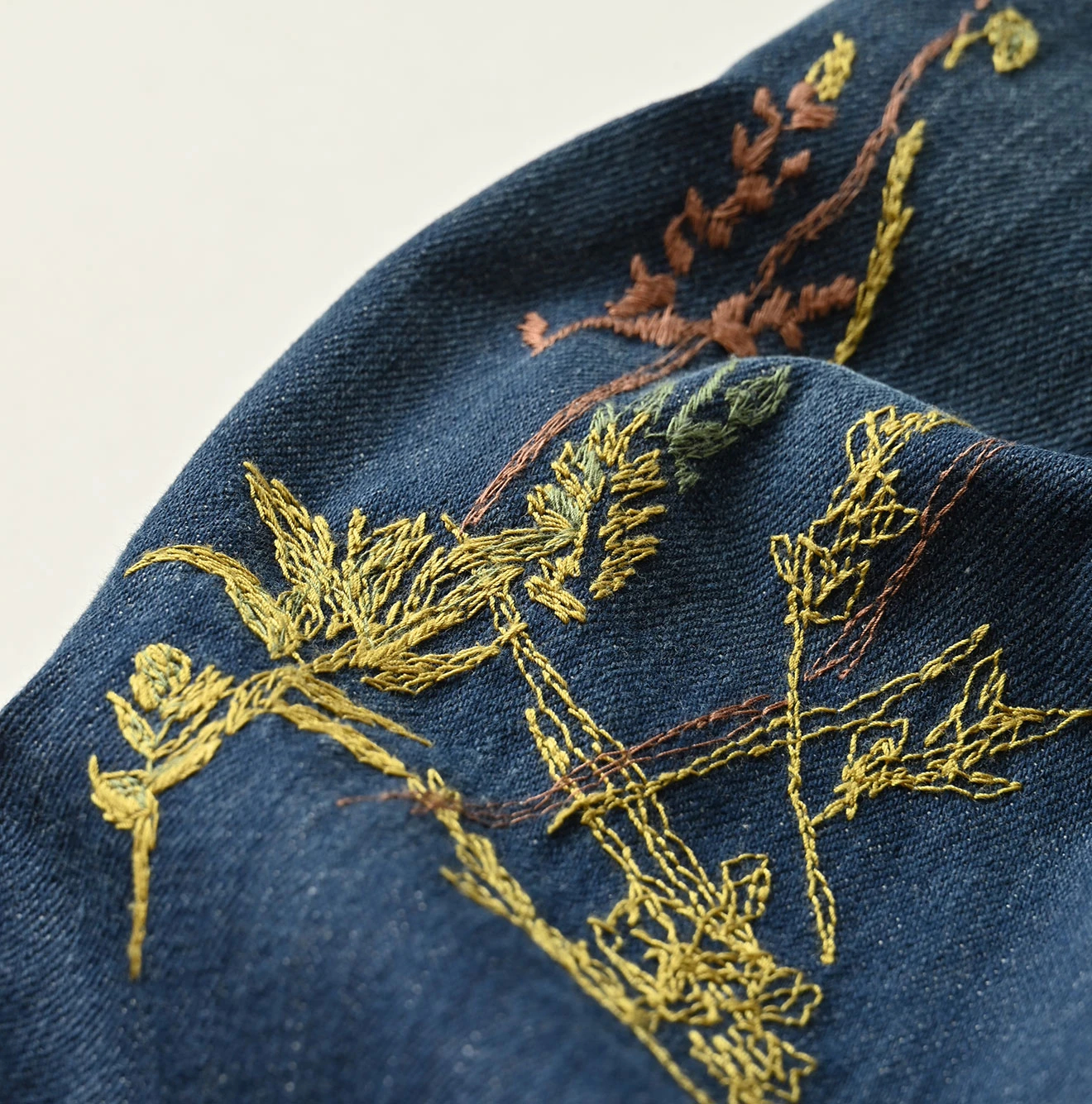 45R(フォーティファイブアール) |藍デニムのシャルロット5 遖加工（アネモネ刺繍）